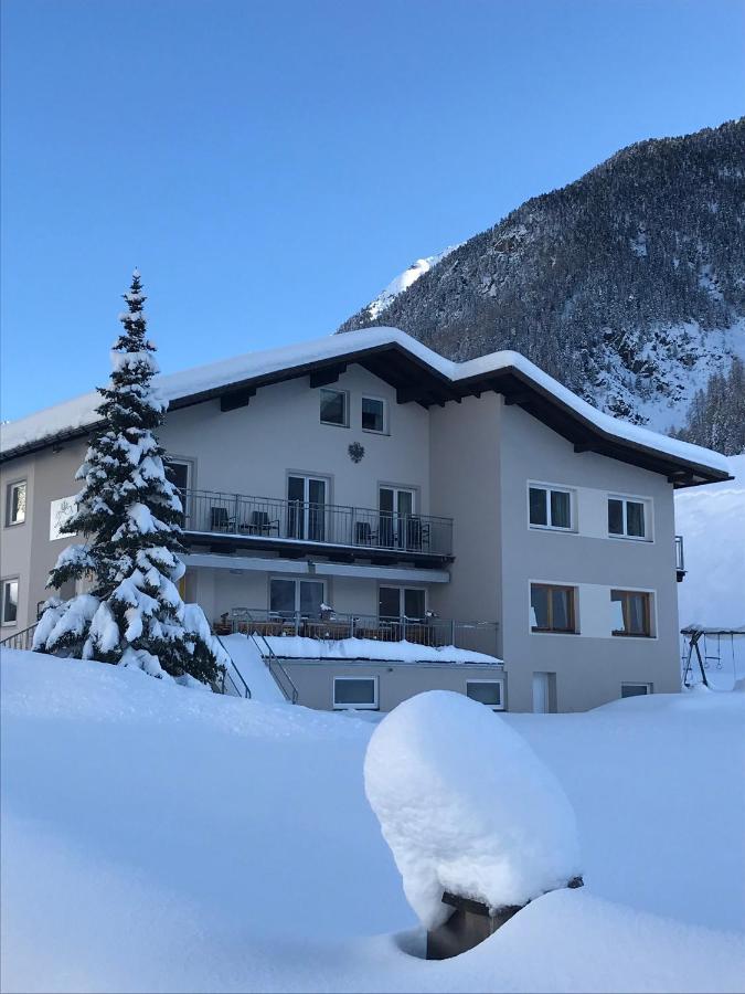 Apart Tyrol Umhausen Eksteriør billede